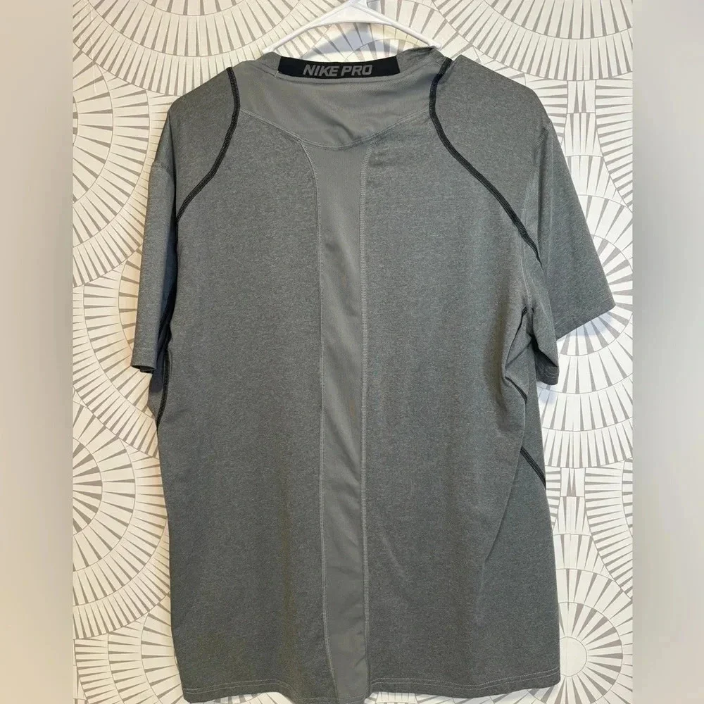 Nike‎ Men’s DriFit shirt size XL